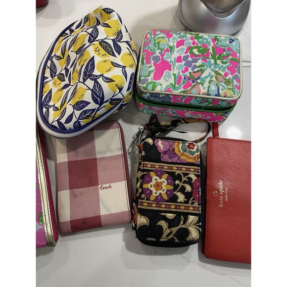 Lot Of 6 Coach Kate Spade Vera Bradley Lilly Pulitzer Wallets And Makeup Bags - Picture 1 of 13